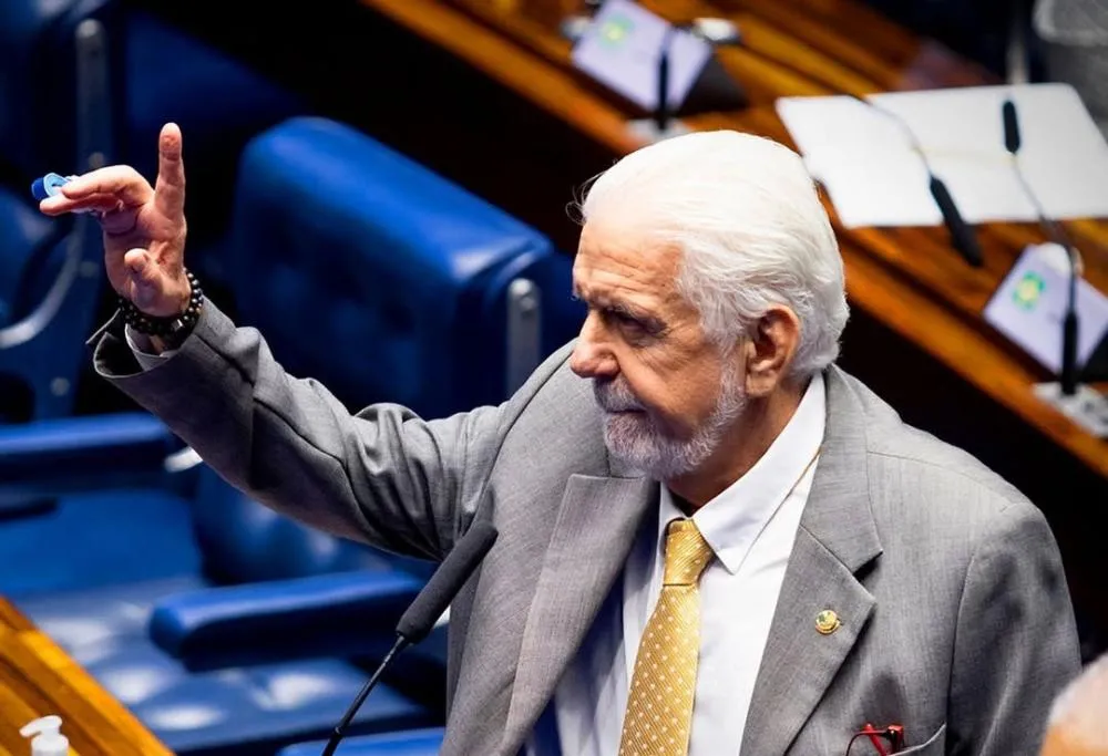 Jaques Wagner critica afastamento de Andrei Rodrigues e diz que Mendonça não pode tudo
