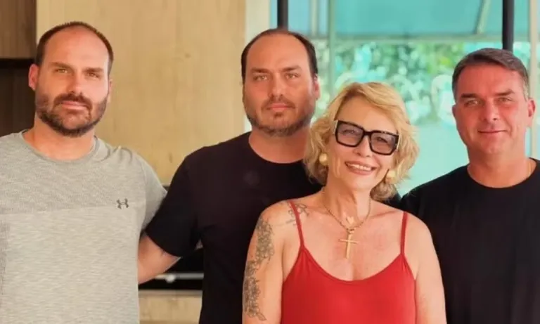 Mãe de Flávio Bolsonaro diz que família está esperançosa