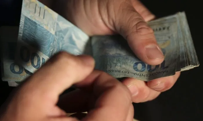Orçamento, inflação e juros altos: Os desafios econômicos da próxima gestão