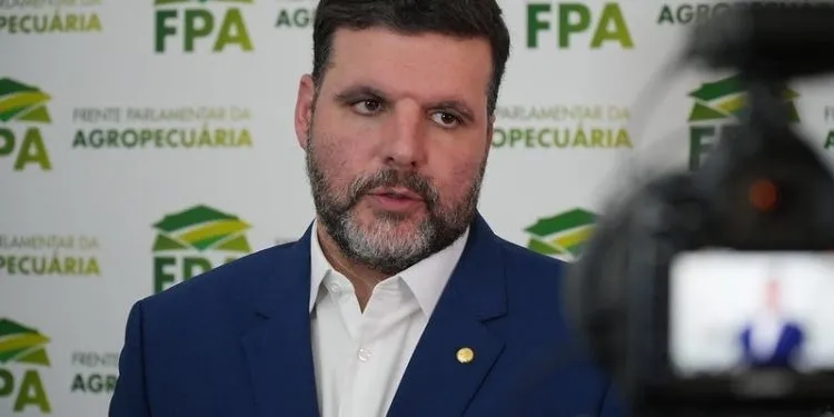 FPA prepara caravana em seis estados para ampliar apoio a Flávio Bolsonaro