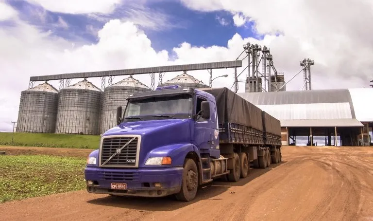 Exportações do agronegócio brasileiro somam US$ 15,17 bilhões em setembro