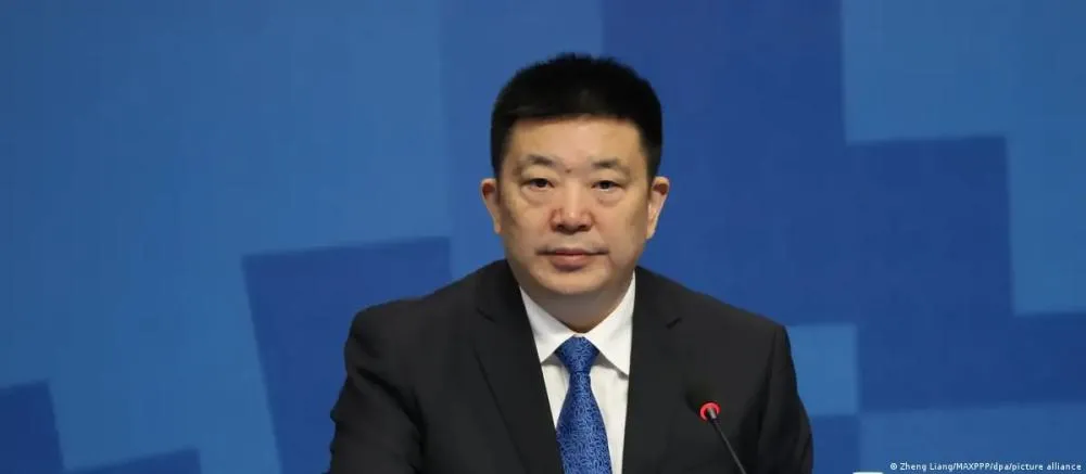 Condenado a 14 anos prefeito que comandou resposta à covid em Wuhan