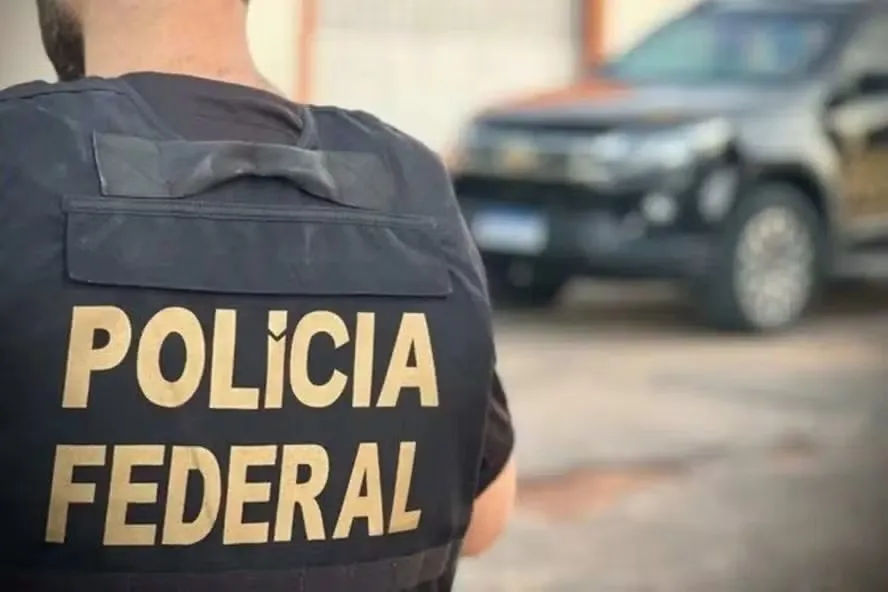 Polícia Federal faz operação contra deputado da Bahia