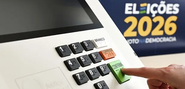 Flávio Bolsonaro mantém liderança na expectativa de vitória