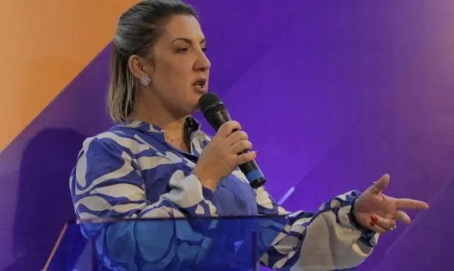 Daniella Marques anuncia proposta de transição em eventual governo Flávio Bolsonaro 
