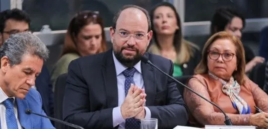 Presidente do TRE-BA discute organização do 2º turno no TSE
