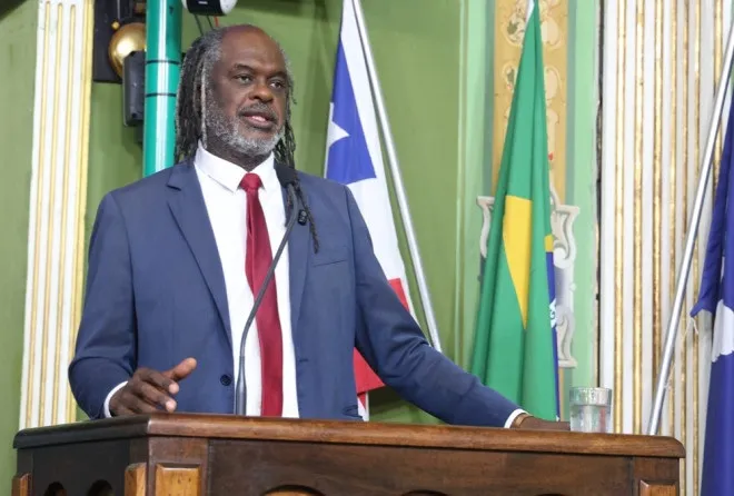Vereador propõe incluir literatura de cordel nas escolas municipais de Salvador