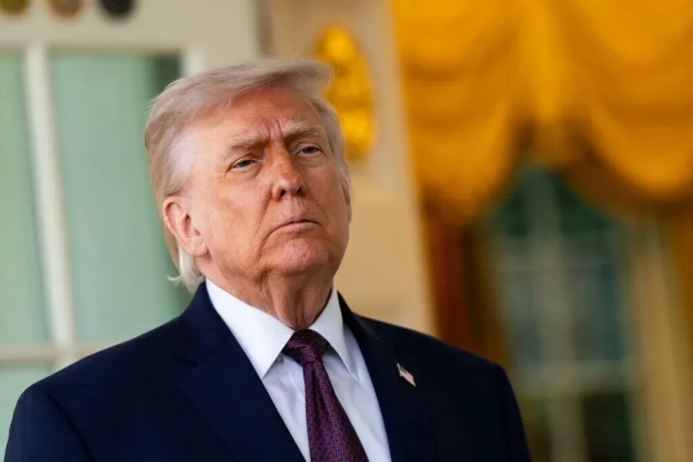 Donald Trump diz que monitora eleição no Brasil 