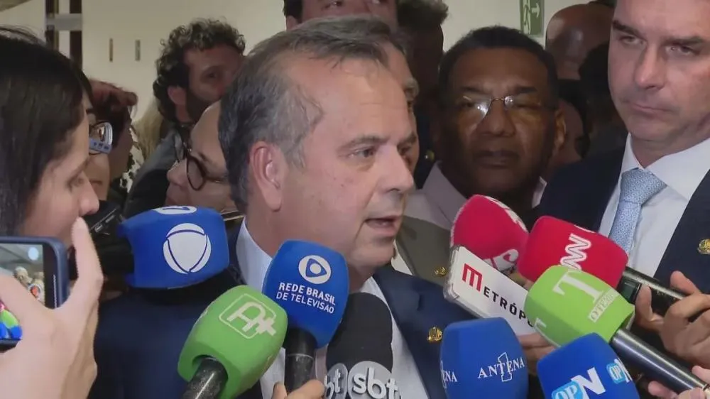 Rogério Marinho acusa Zanin de tumultuar eleição ao prorrogar votação