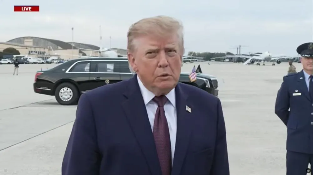 Trump evita envolvimento após Flávio Bolsonaro se declarar presidente eleito