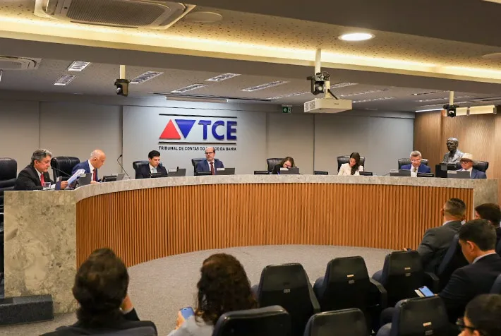 TCE-BA aprova contas da Segurança Pública, mas aponta falhas em contratos e obras