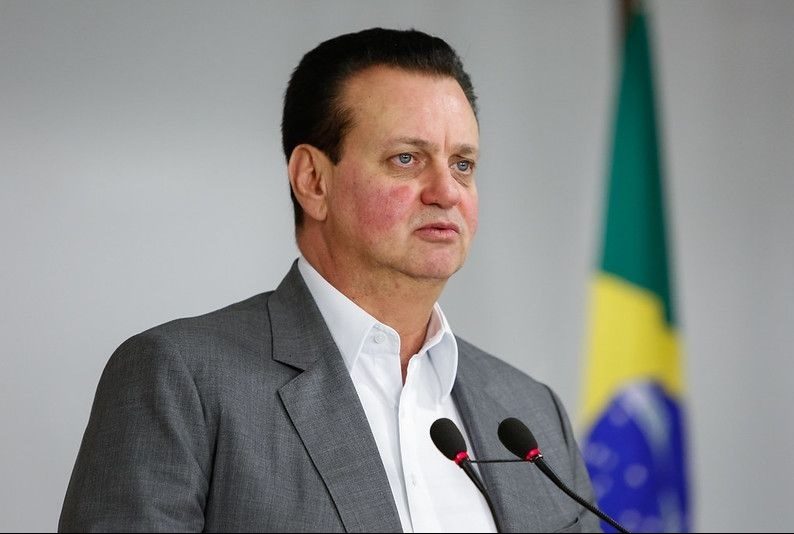 Kassab se equilibra na disputa Lula-Bolsonaro para ampliar bancada do PSD